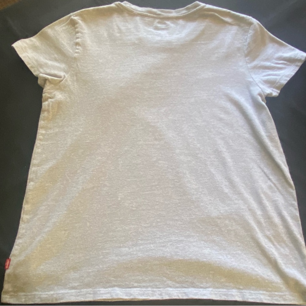 Levi's Kids Gray Tee with Colorful Logo - Picture 2 of 5